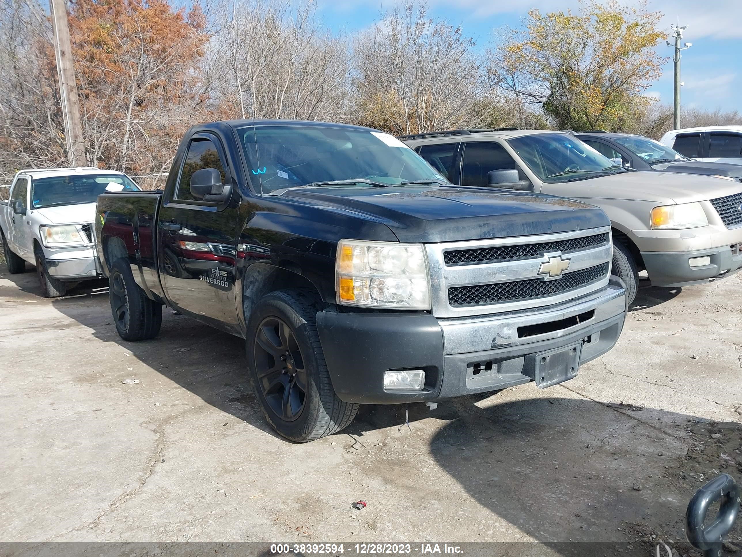 CHEVROLET SILVERADO 2011 1gcncpea3bz299683