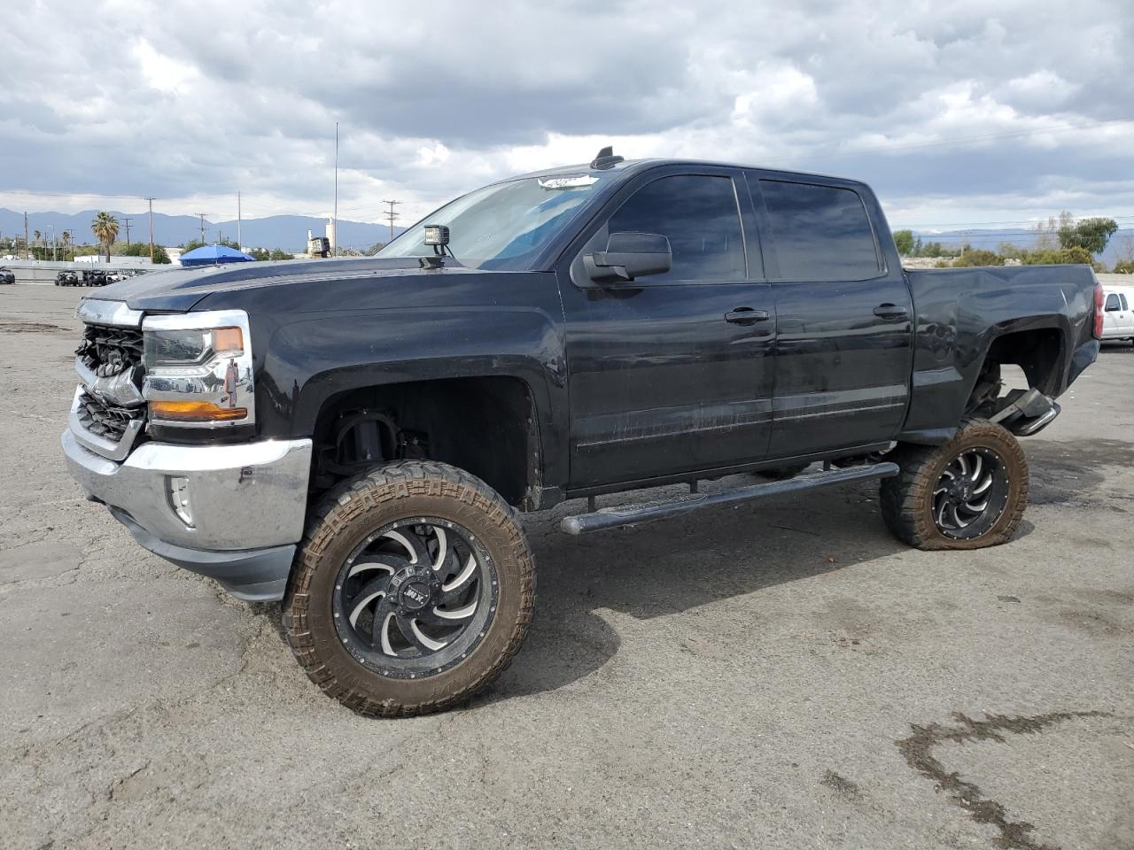 CHEVROLET SILVERADO 2018 1gcpcrec6jf125712