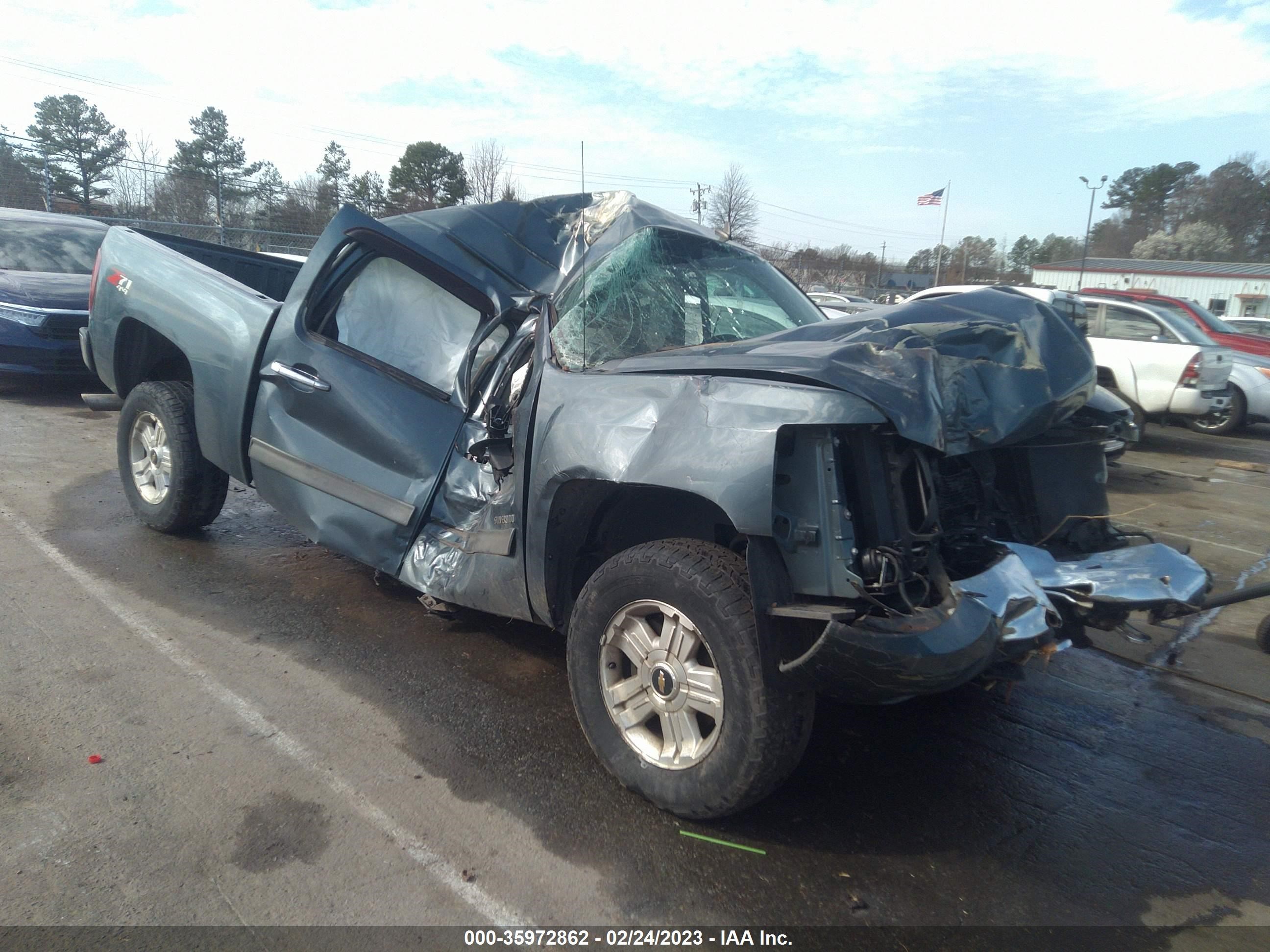 CHEVROLET SILVERADO 2011 1gcpkse3xbf256752