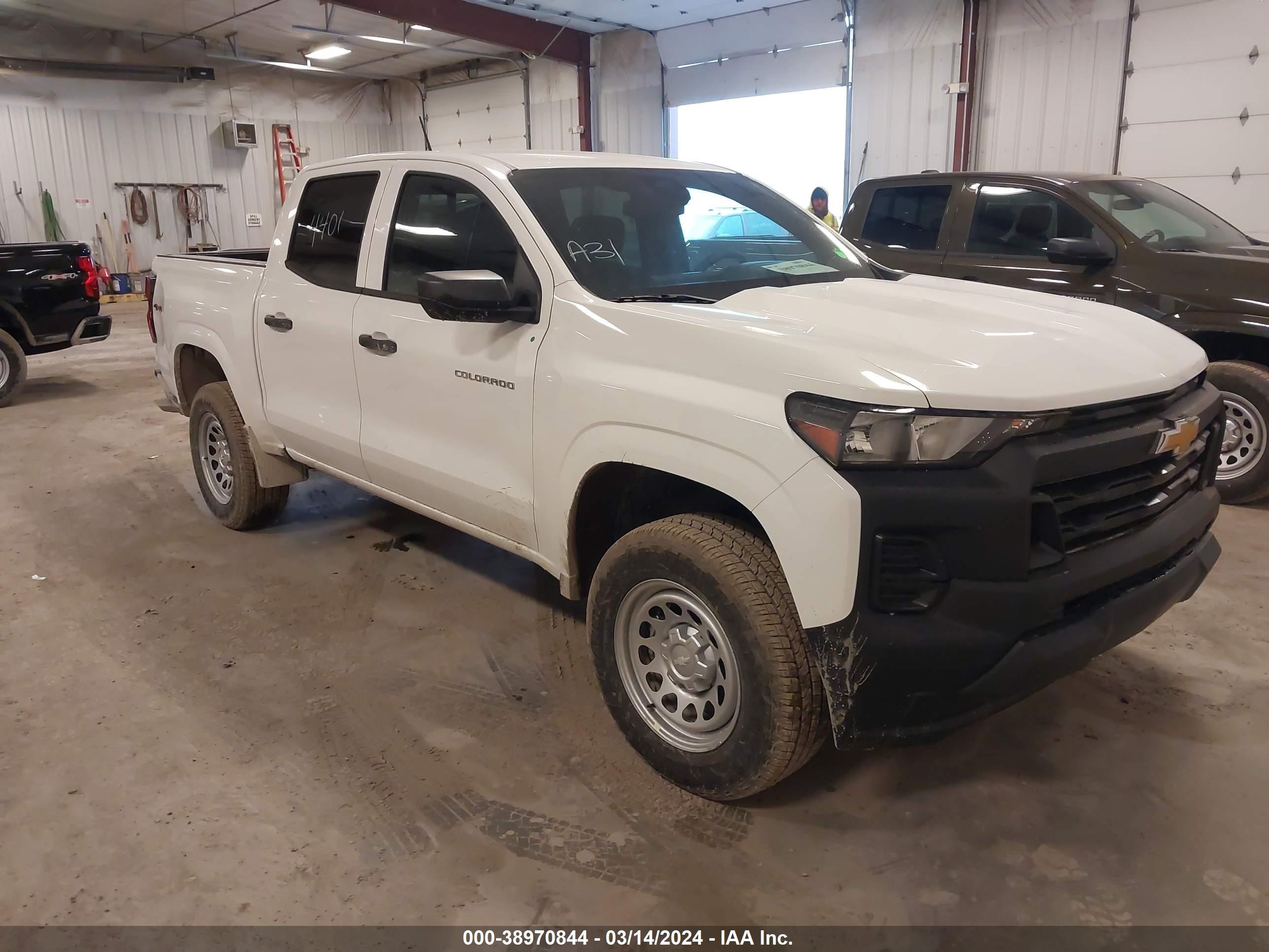 CHEVROLET COLORADO 2024 1gcptbek7r1124401