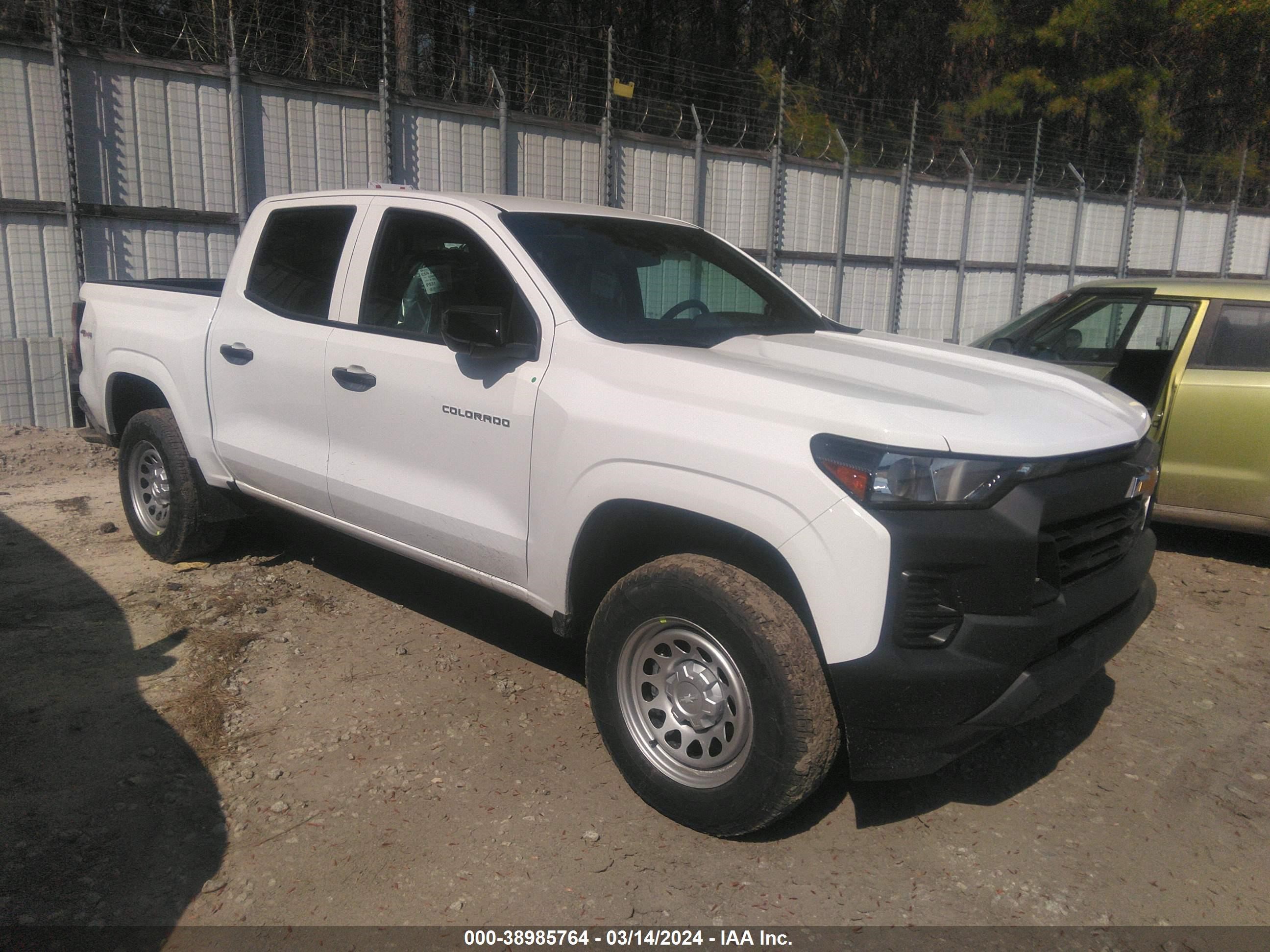 CHEVROLET COLORADO 2024 1gcptbekxr1135280