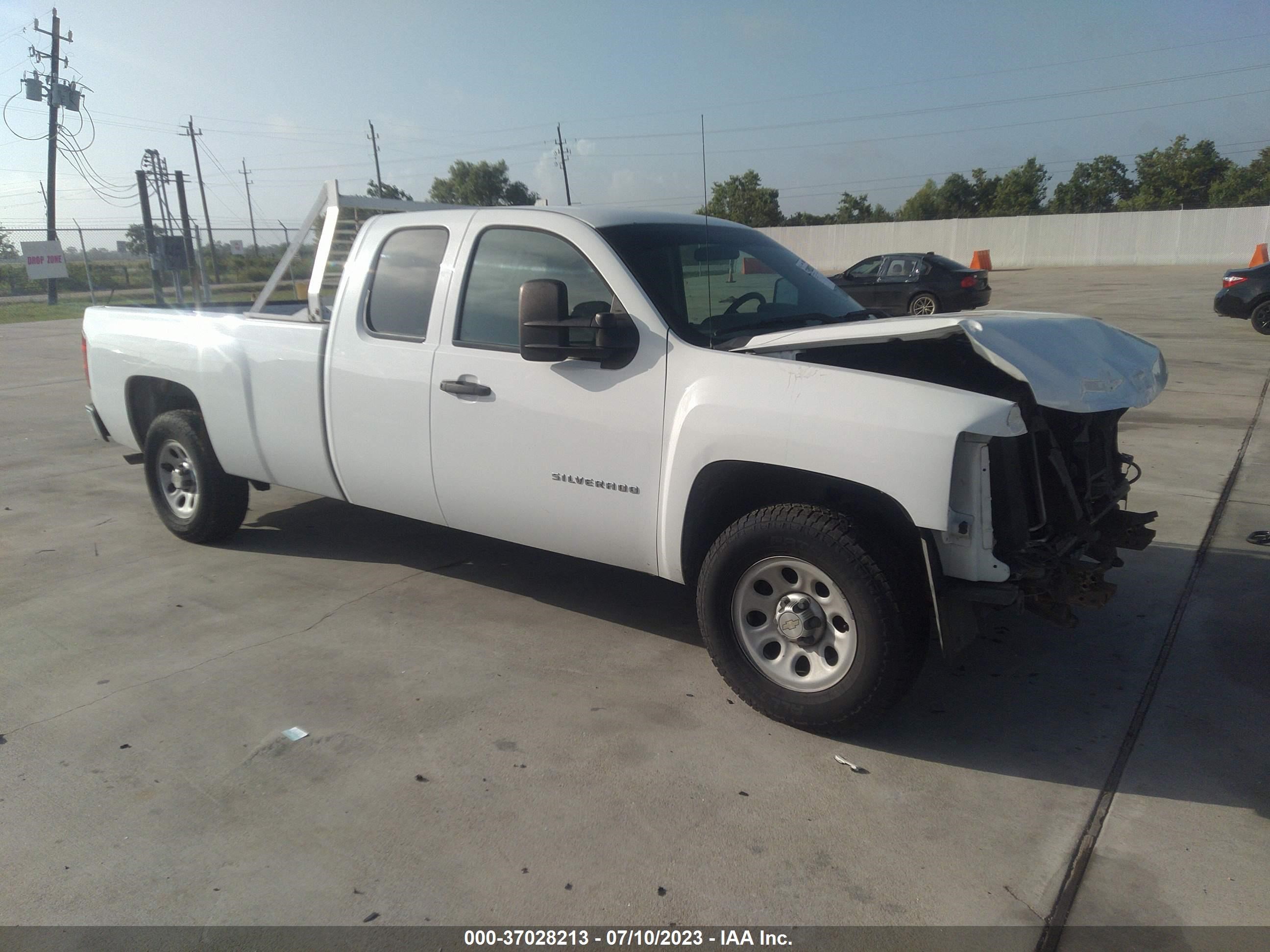 CHEVROLET SILVERADO 2013 1gcrcpe01dz268685