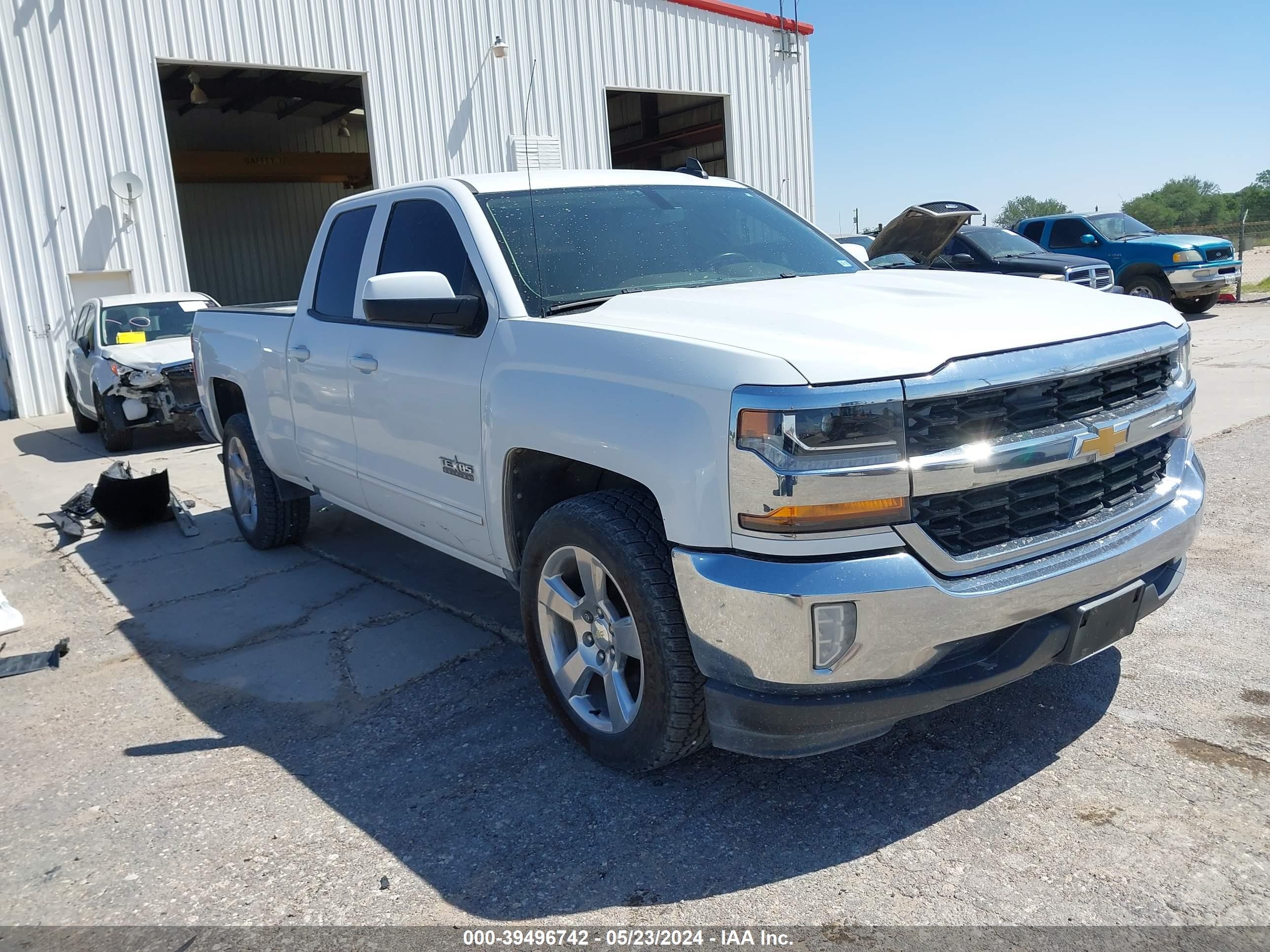 CHEVROLET SILVERADO 2017 1gcrcrec4hz203163