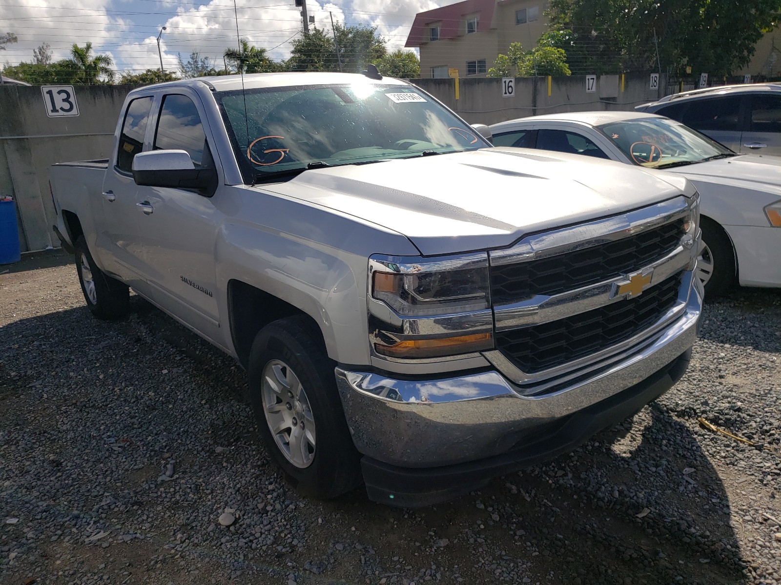 CHEVROLET SILVERADO 2018 1gcrcrec7jz158886