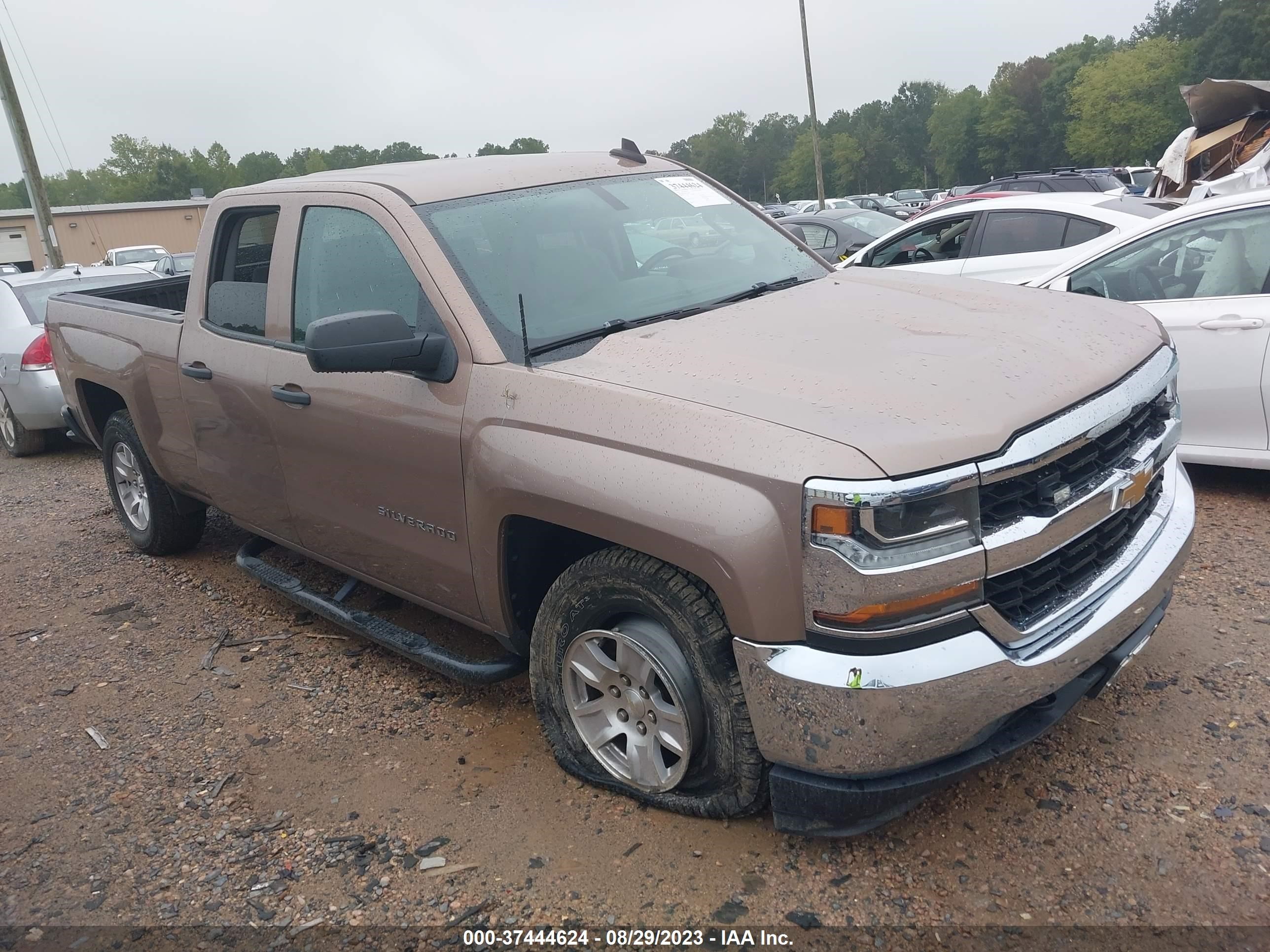 CHEVROLET SILVERADO 2018 1gcrcreh1jz250958