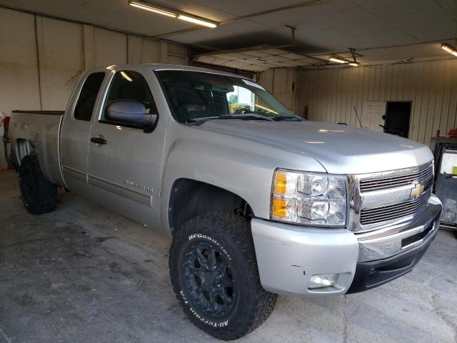 CHEVROLET SILVERADO 2011 1gcrcse01bz371850