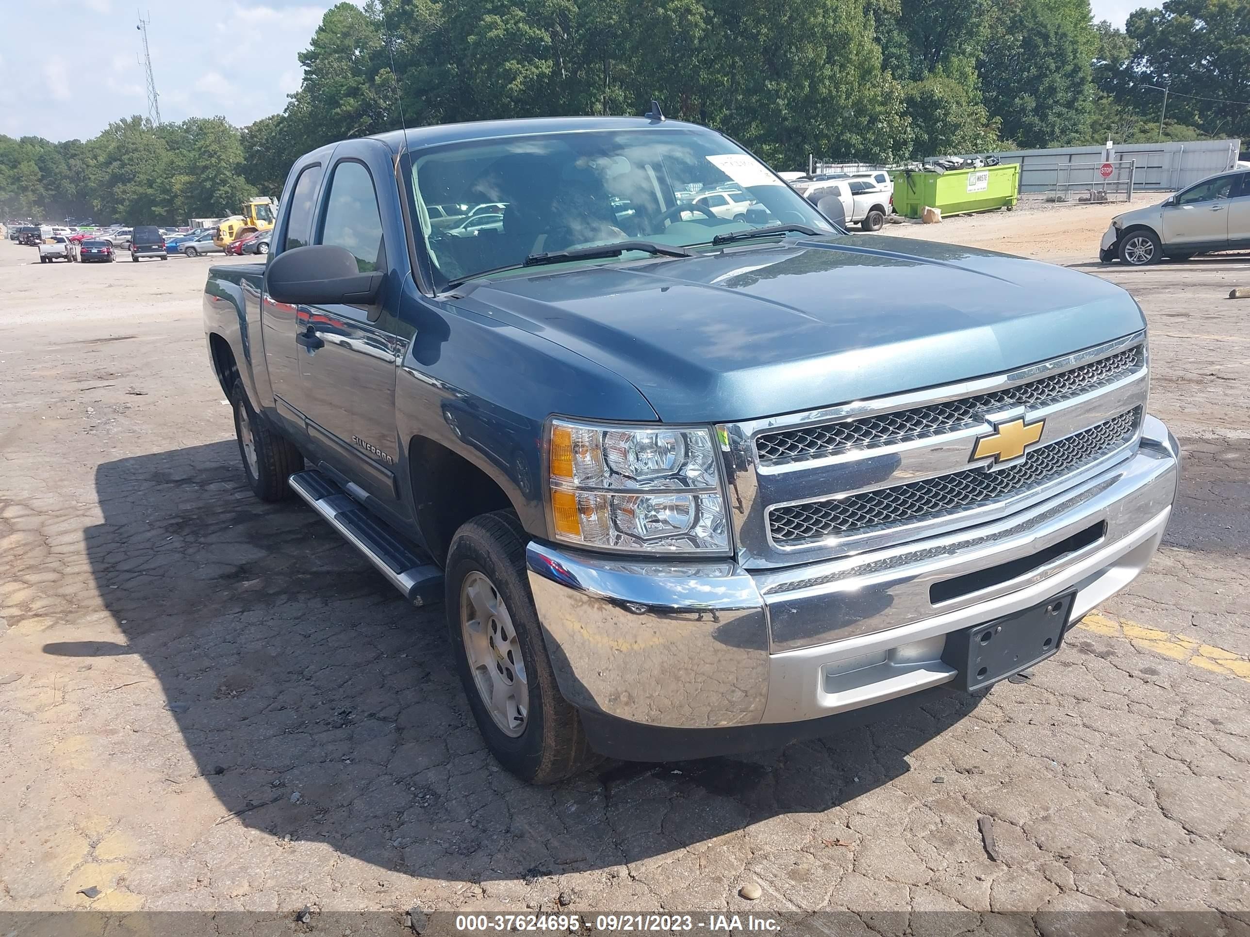 CHEVROLET SILVERADO 2013 1gcrcse02dz215206