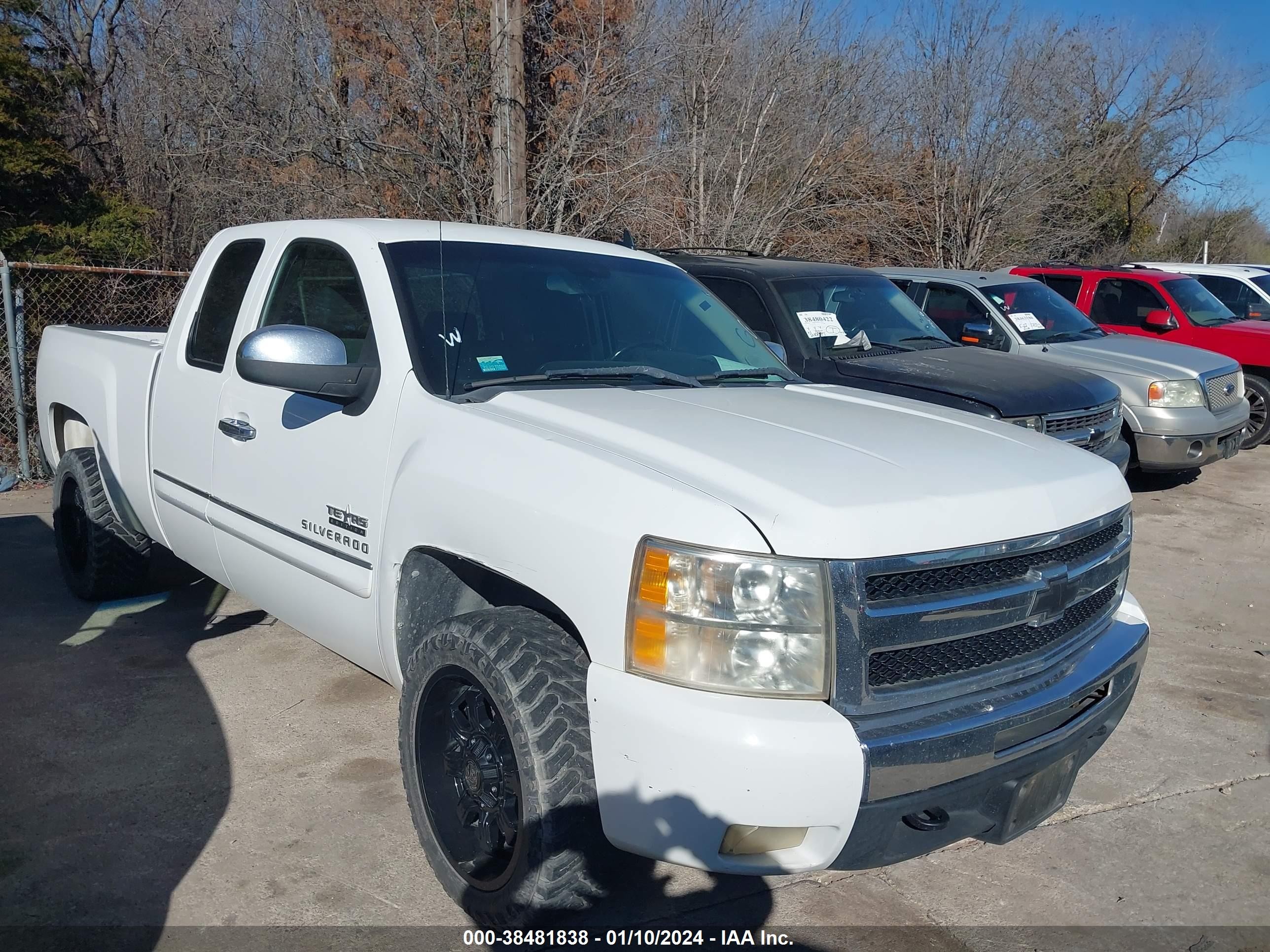 CHEVROLET SILVERADO 2011 1gcrcse04bz203247