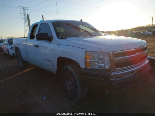 CHEVROLET SILVERADO 1500 2011 1gcrcse05bz305916