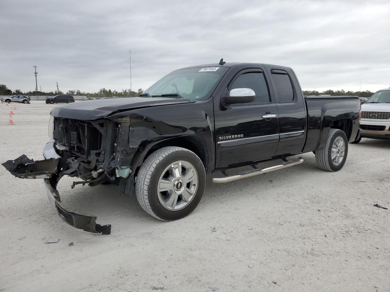 CHEVROLET SILVERADO 2013 1gcrcse05dz264304