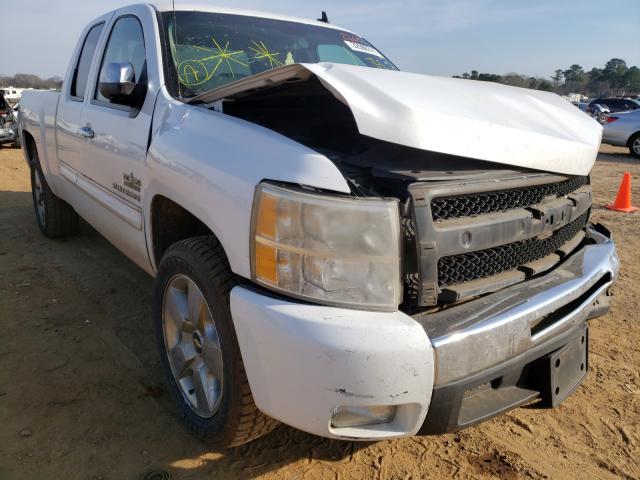 CHEVROLET SILVERADO 2011 1gcrcse08bz128665