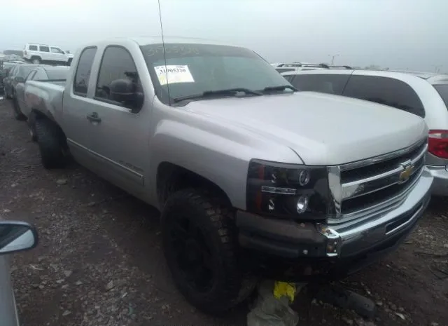 CHEVROLET SILVERADO 1500 2011 1gcrkse30bz300555