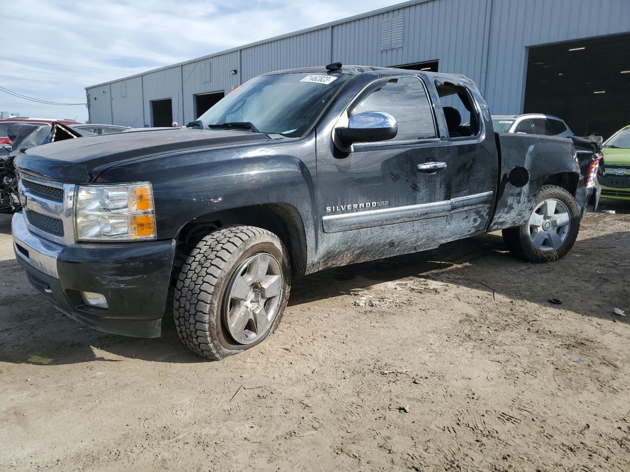 CHEVROLET SILVERADO 2011 1gcrkse31bz255979