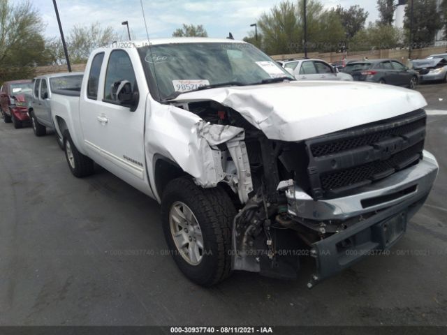 CHEVROLET SILVERADO 1500 2011 1gcrkse32bz226815