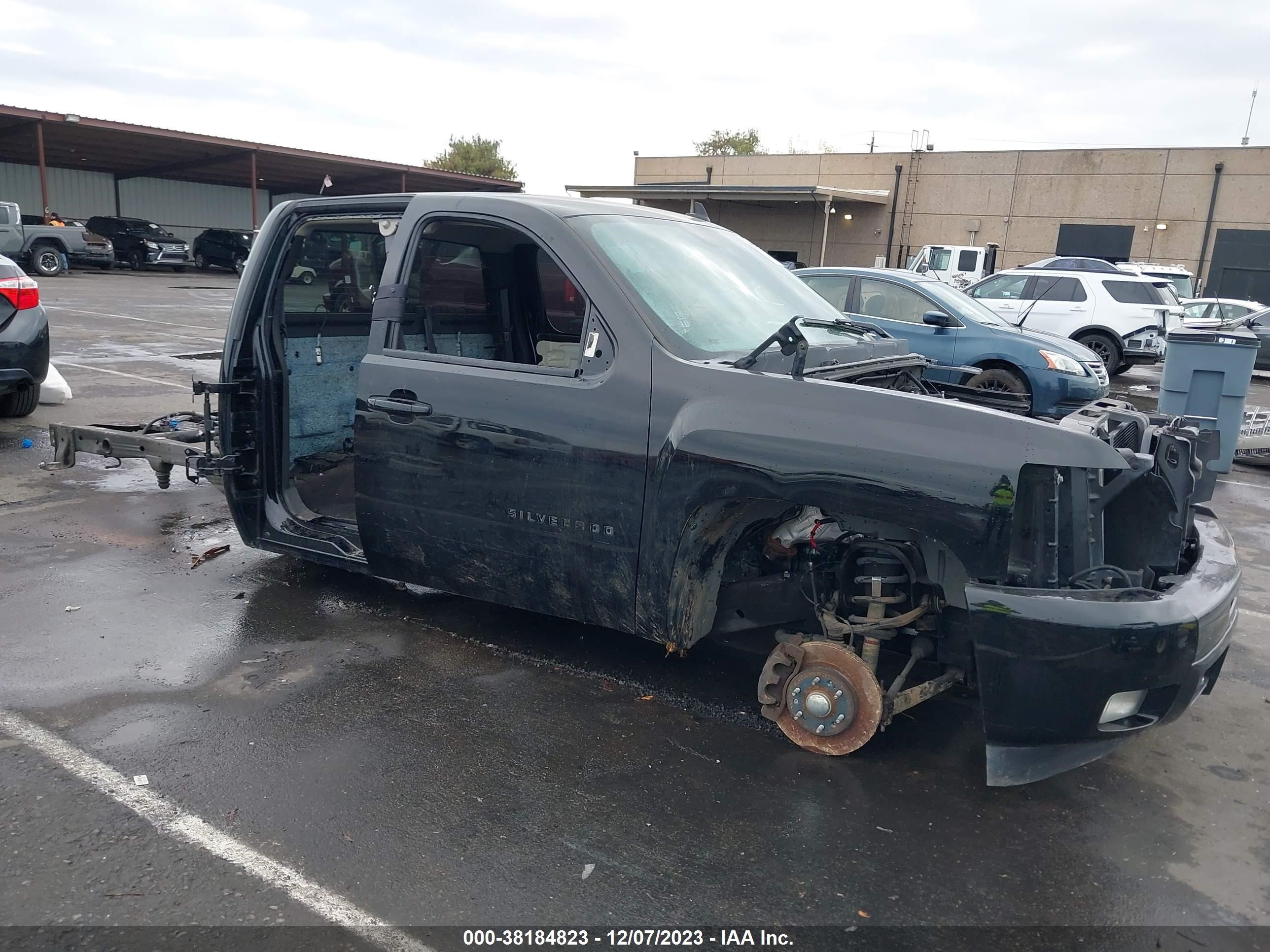 CHEVROLET SILVERADO 2011 1gcrkse32bz267333