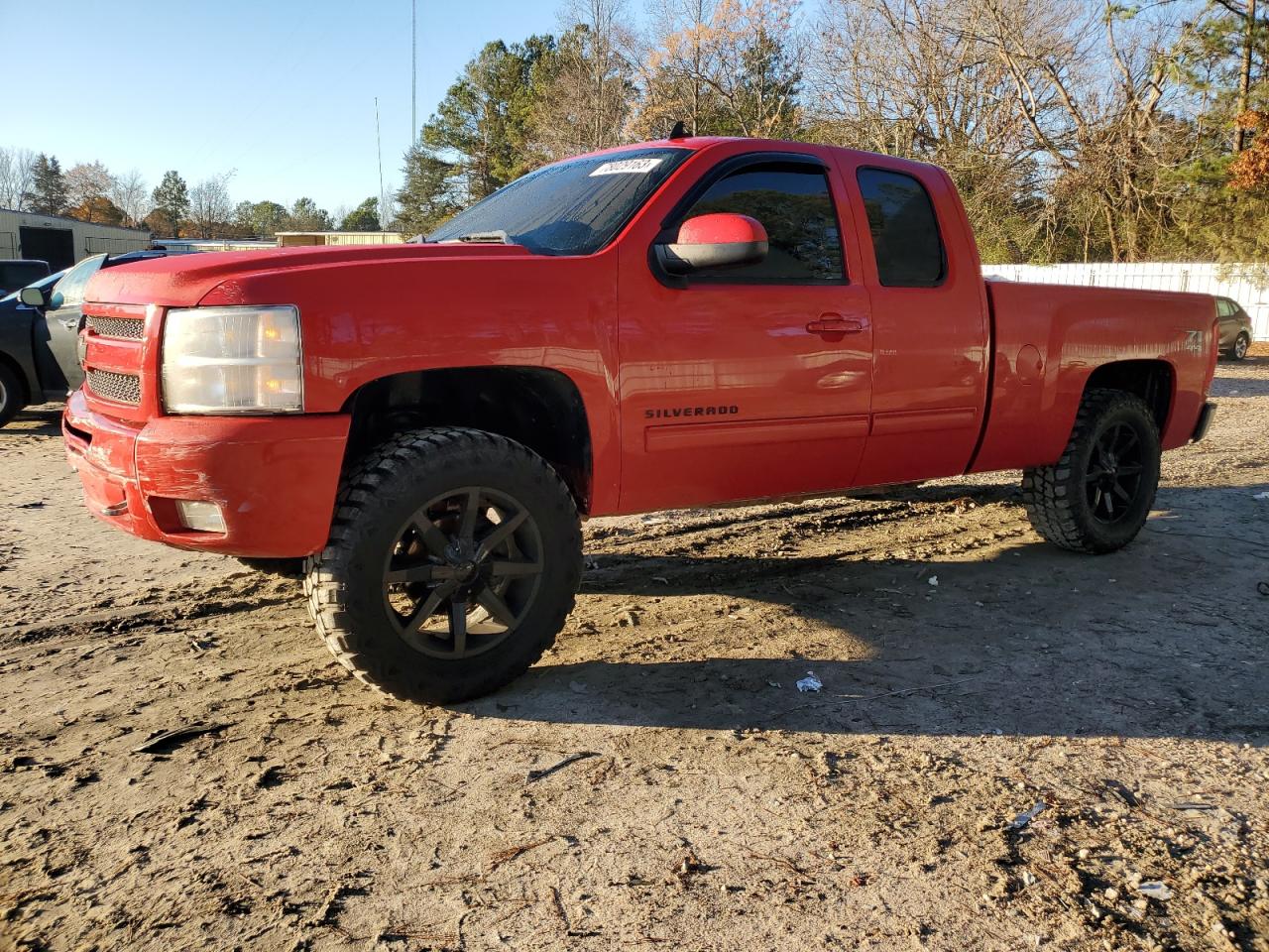 CHEVROLET SILVERADO 2011 1gcrkse32bz315459