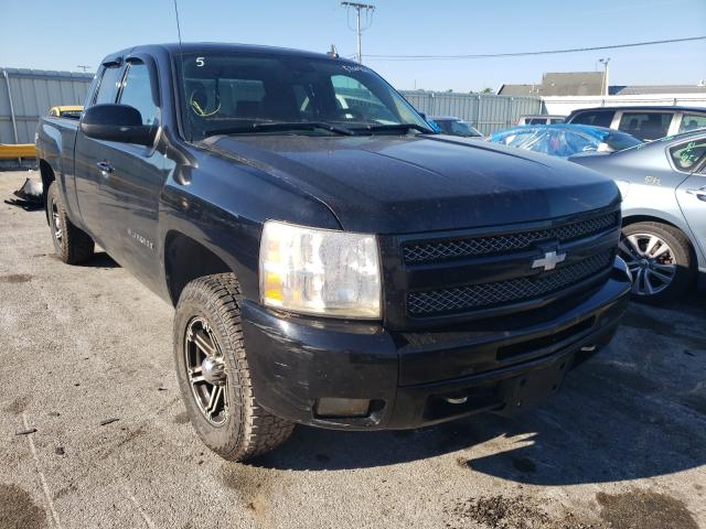 CHEVROLET SILVERADO 2011 1gcrkse32bz366606