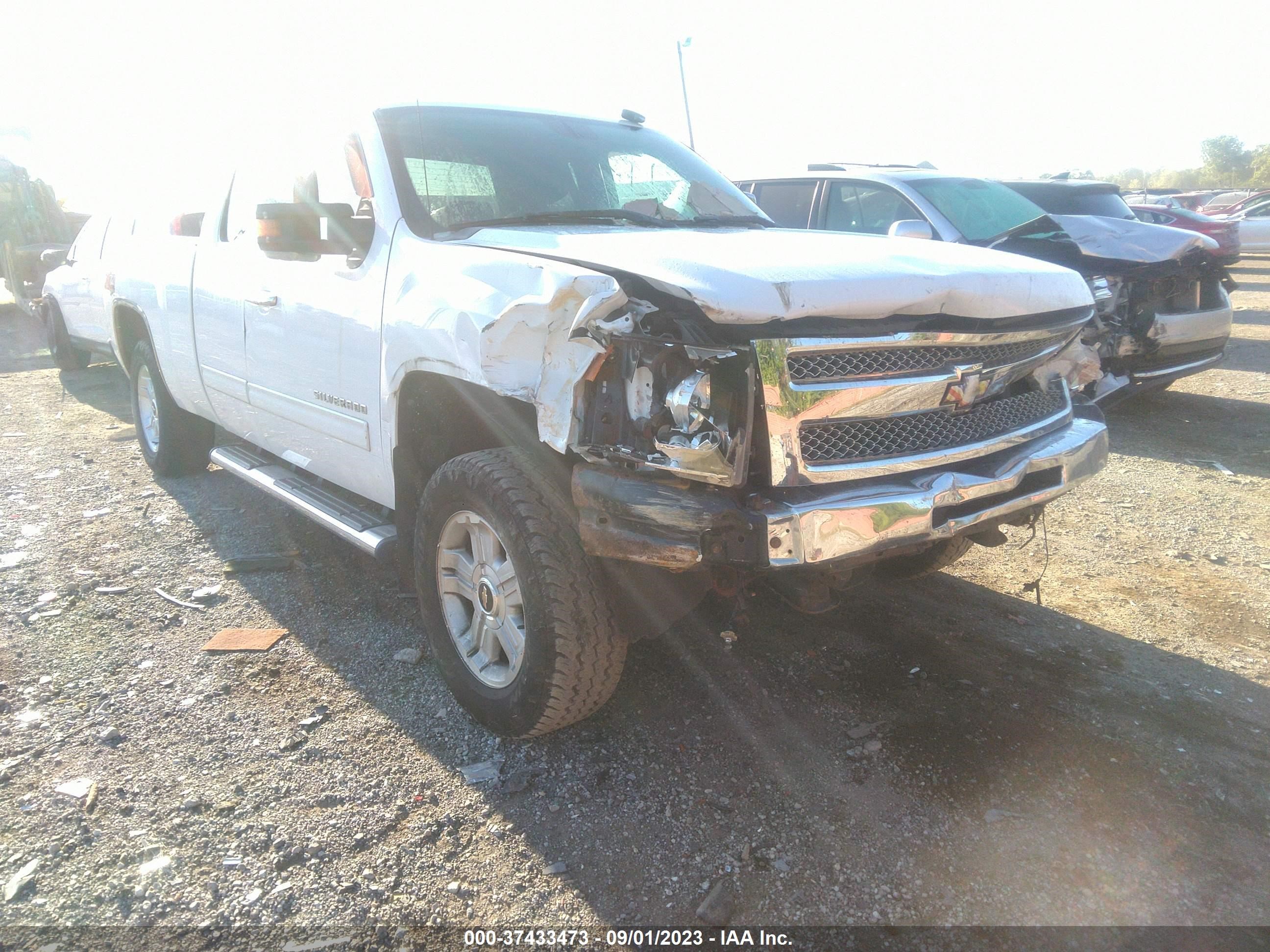 CHEVROLET SILVERADO 2011 1gcrkse34bz105977