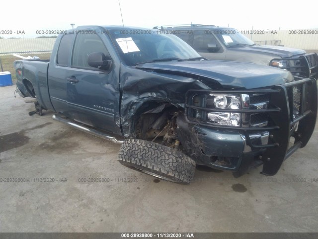 CHEVROLET SILVERADO 1500 2011 1gcrkse35bz195494