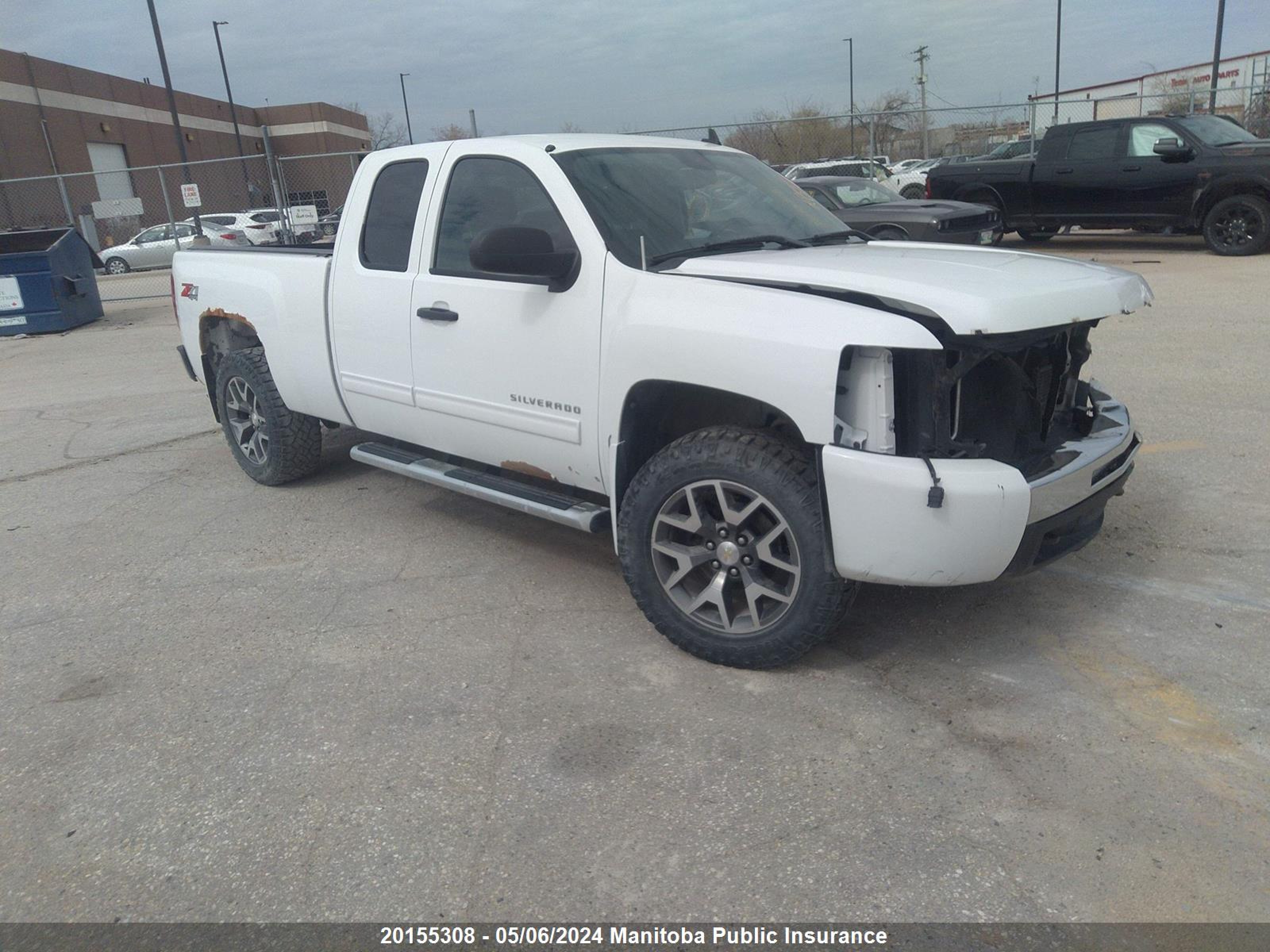 CHEVROLET SILVERADO 2011 1gcrkse35bz225156