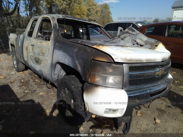 CHEVROLET SILVERADO 1500 2011 1gcrkse35bz298592