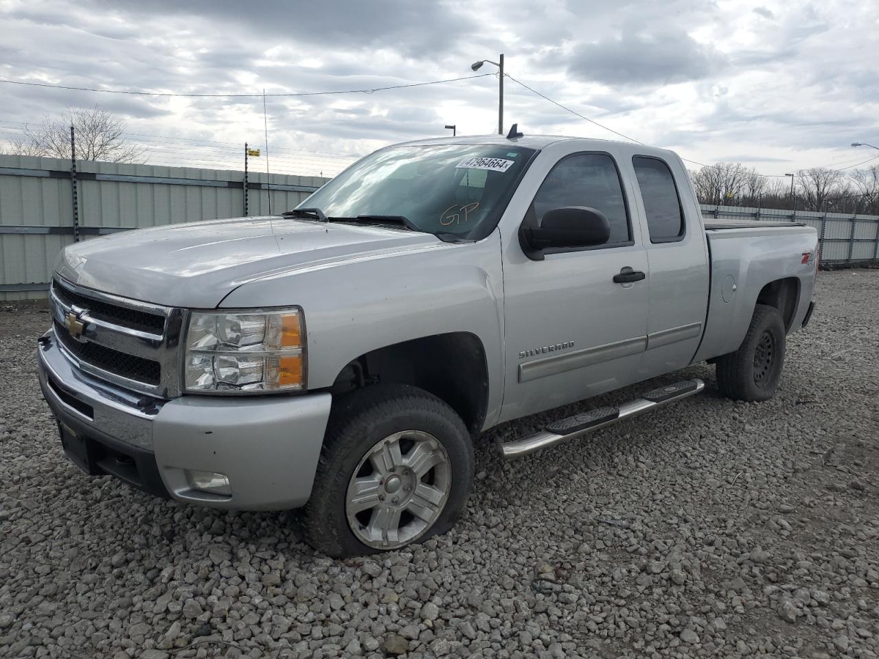 CHEVROLET SILVERADO 2011 1gcrkse35bz335768