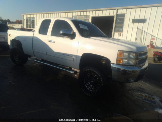 CHEVROLET SILVERADO 1500 2011 1gcrkse37bz114768