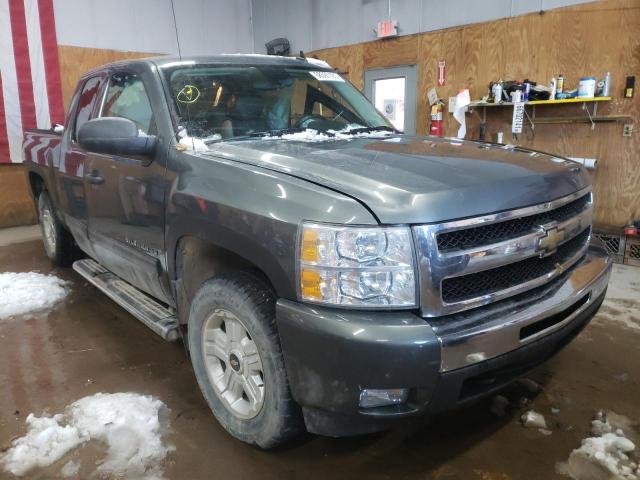 CHEVROLET SILVERADO 2011 1gcrkse38bz156625