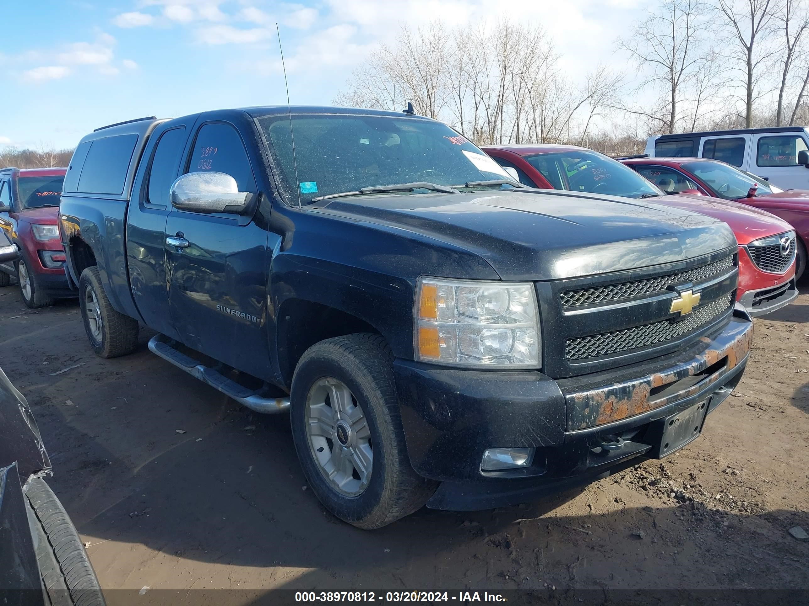 CHEVROLET SILVERADO 2011 1gcrkse38bz223837