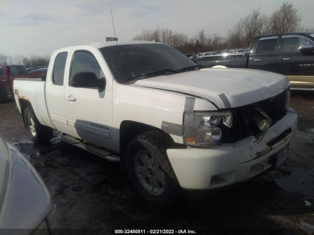 CHEVROLET SILVERADO 1500 2011 1gcrkse38bz405375