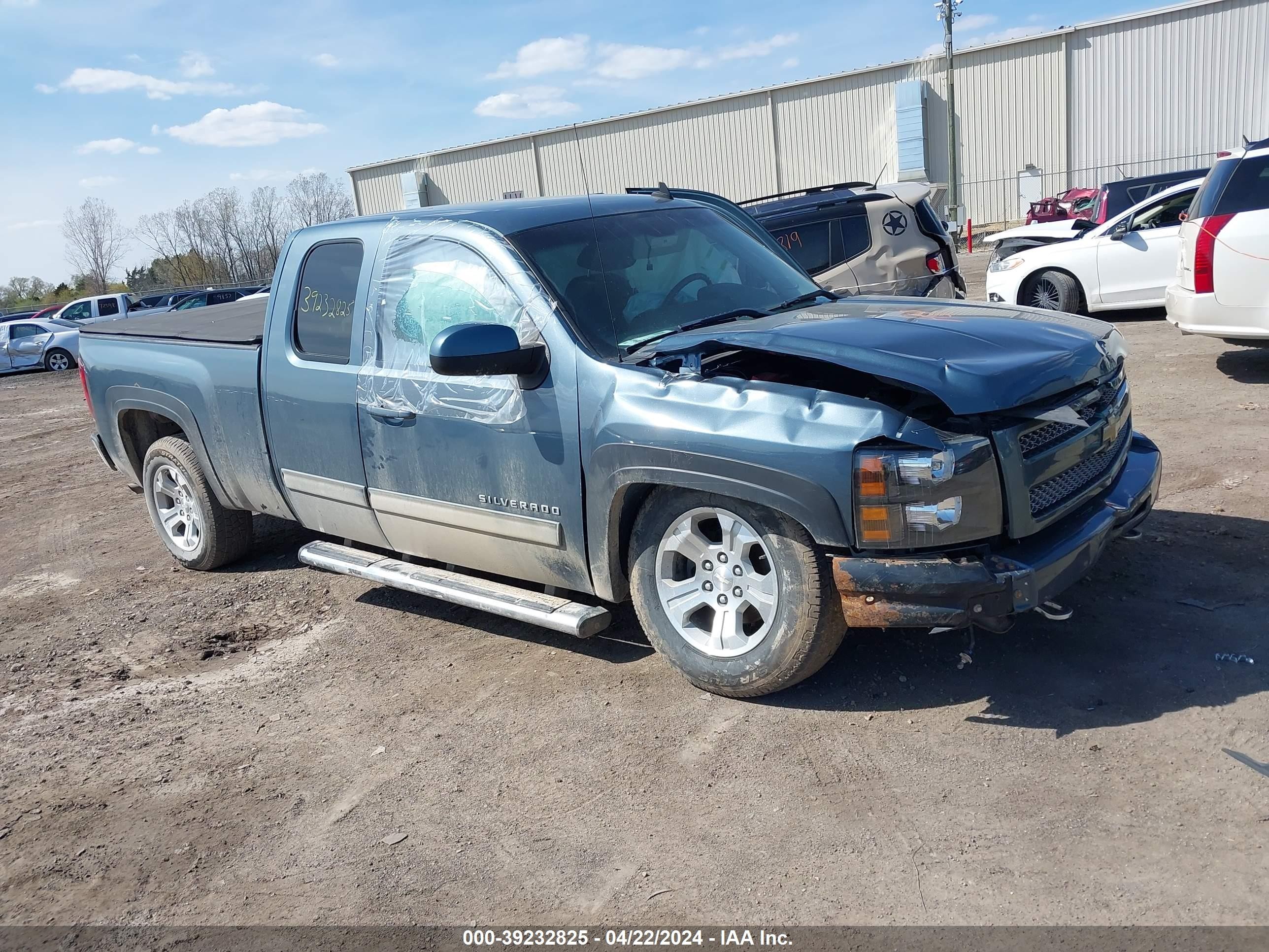 CHEVROLET SILVERADO 2011 1gcrkse39bz238248