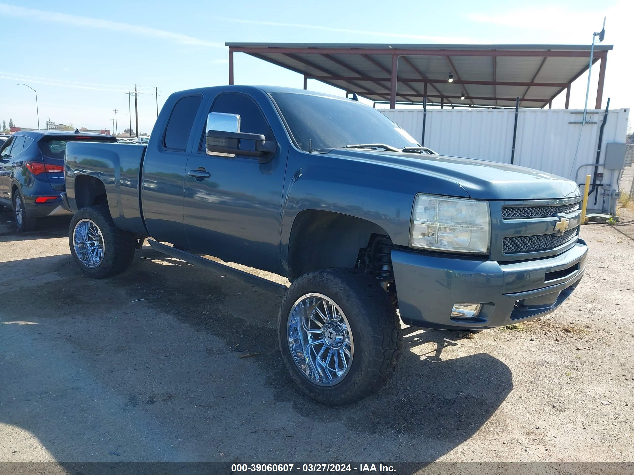 CHEVROLET SILVERADO 2011 1gcrkse39bz309965