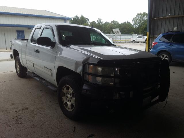 CHEVROLET SILVERADO 2011 1gcrkse39bz345106