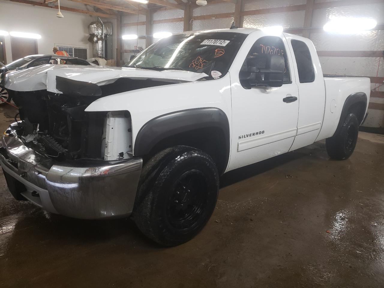 CHEVROLET SILVERADO 2013 1gcrkse73dz282929