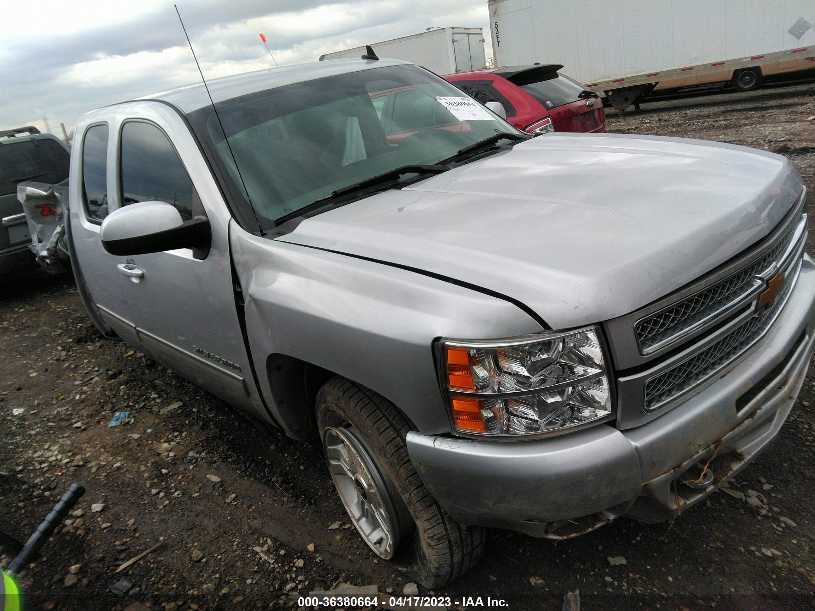 CHEVROLET SILVERADO 2013 1gcrkse74dz340059