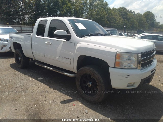 CHEVROLET SILVERADO 1500 2011 1gcrkte39bz301919