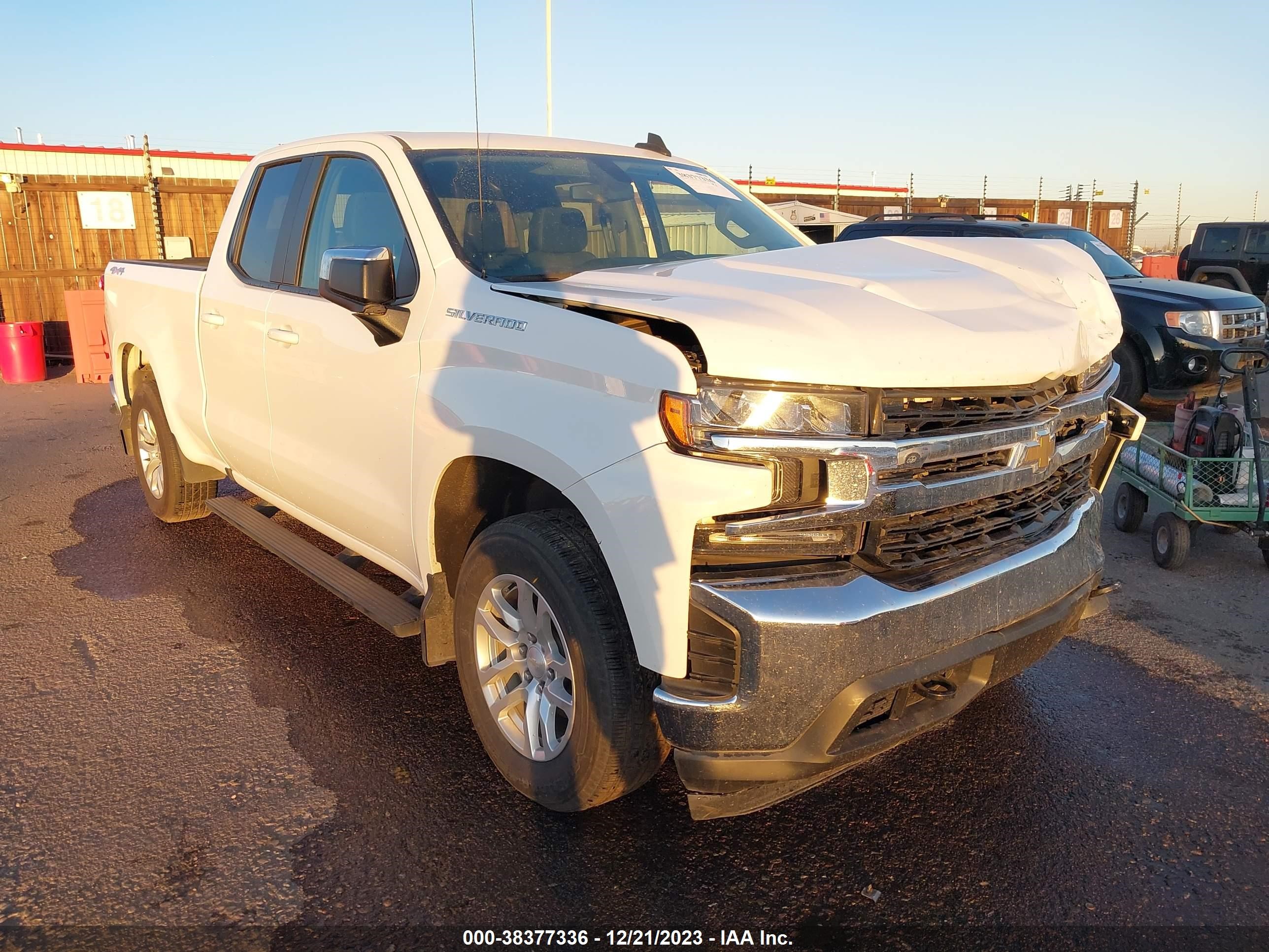 CHEVROLET SILVERADO 2019 1gcryded0kz412582