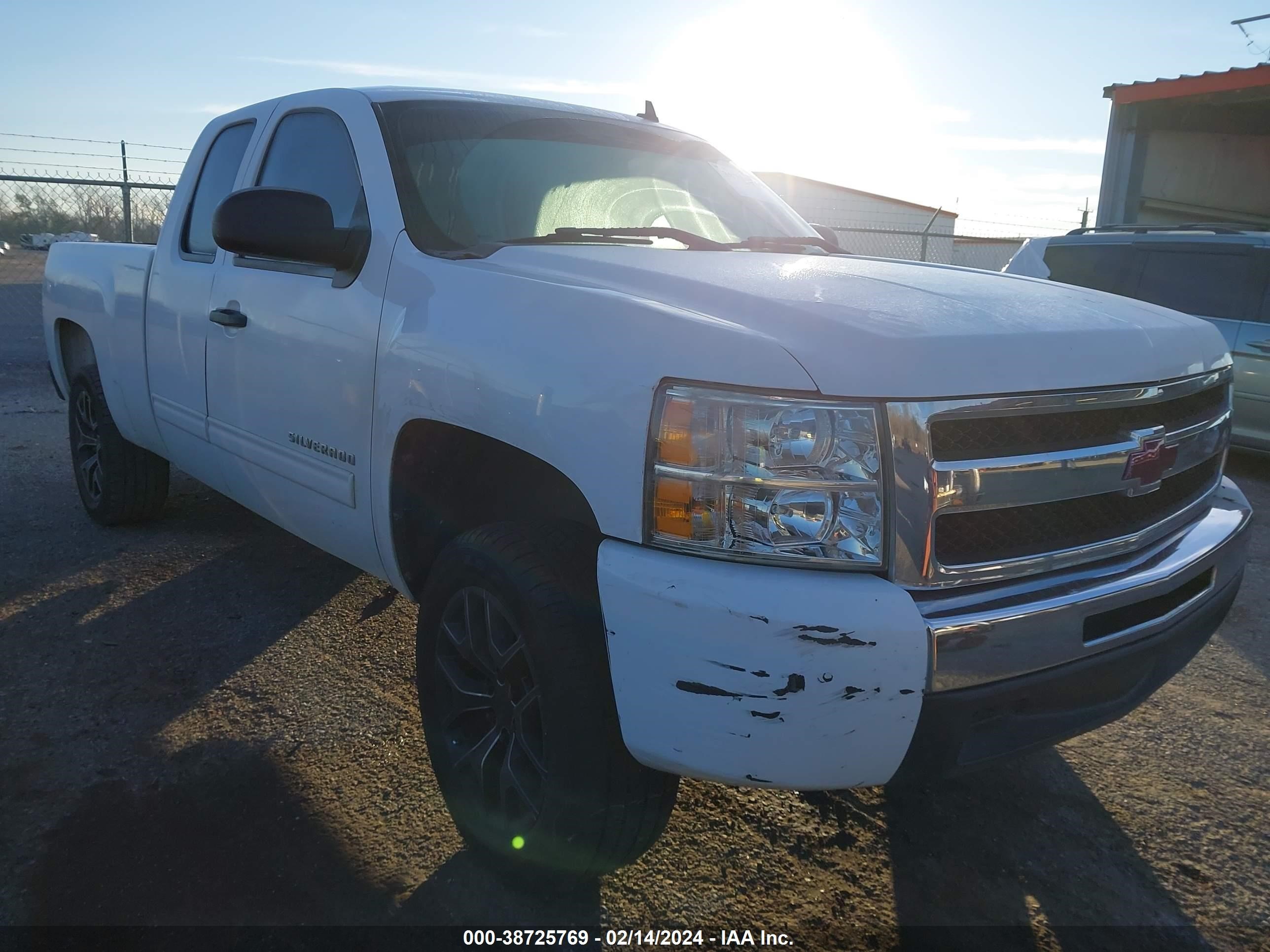 CHEVROLET SILVERADO 2010 1gcscrea7az173954