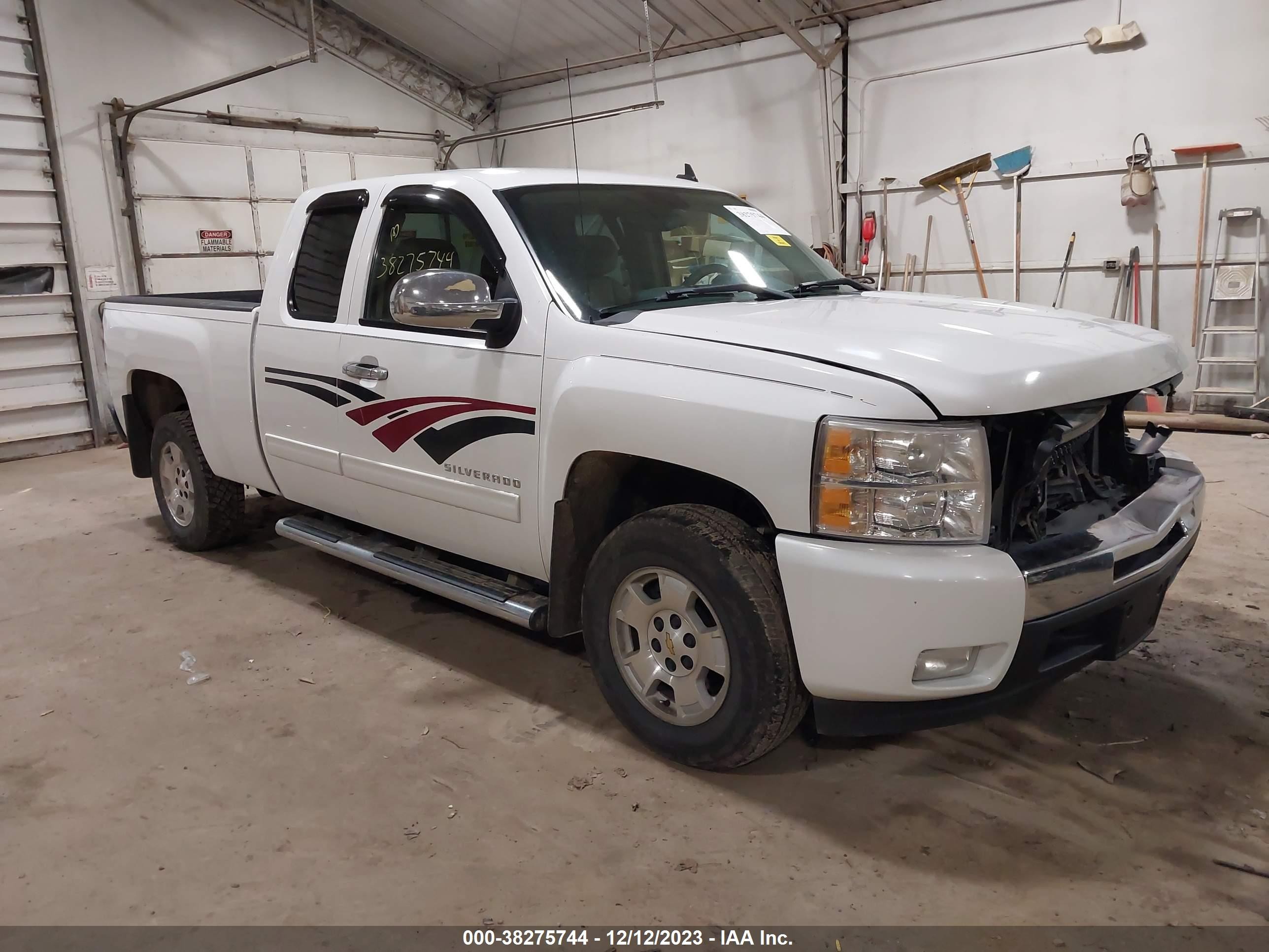 CHEVROLET SILVERADO 2010 1gcscse01az111948