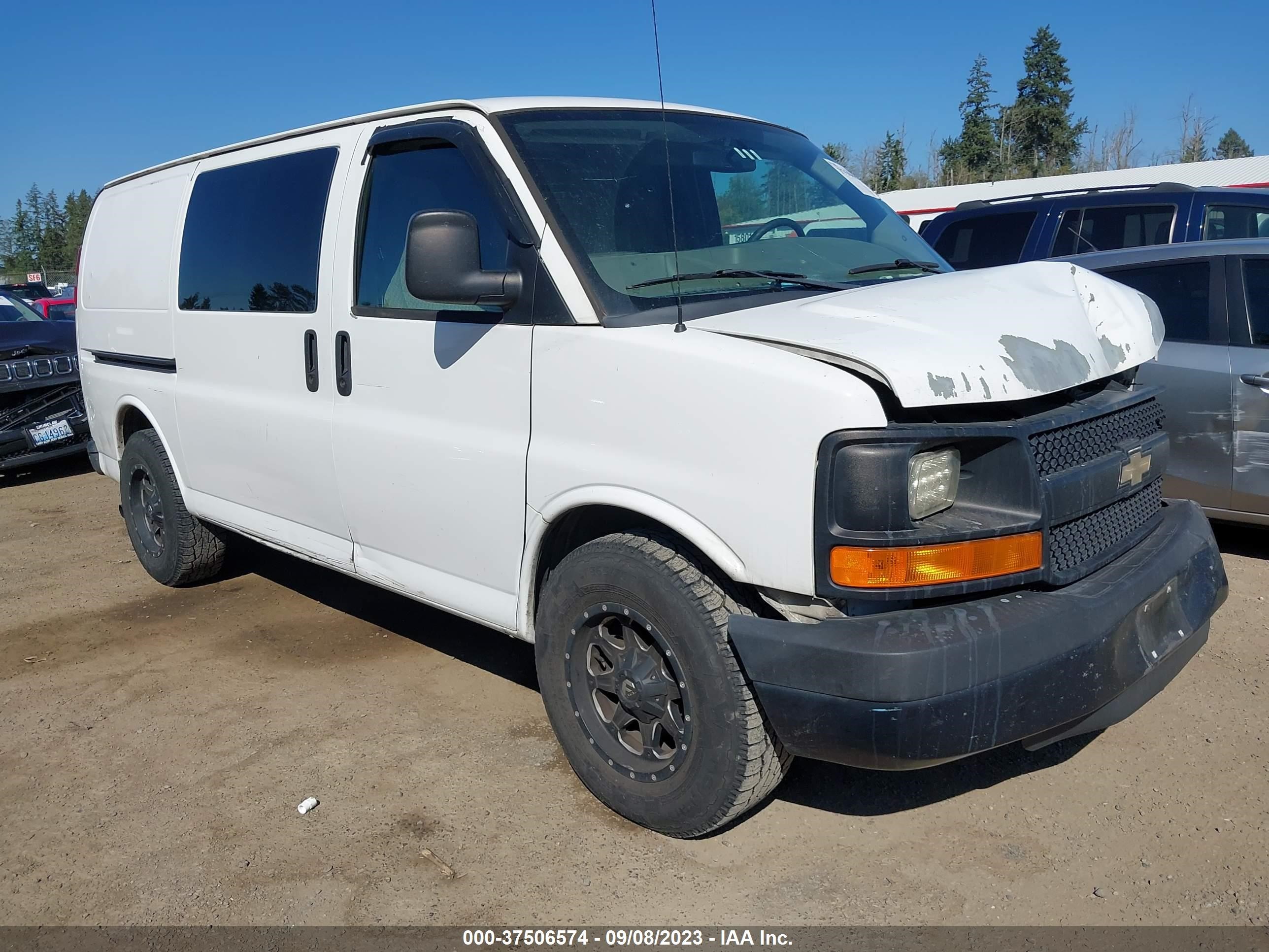 CHEVROLET EXPRESS 2011 1gcsgafx7b1188222