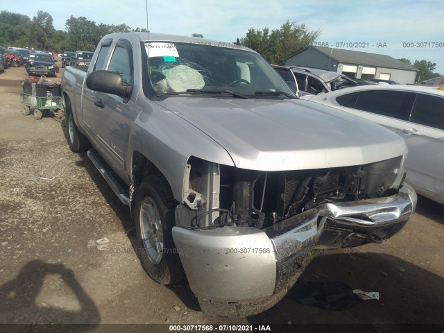 CHEVROLET SILVERADO 1500 2010 1gcskse24az242571