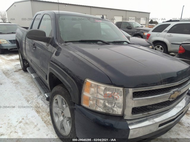 CHEVROLET SILVERADO 1500 2010 1gcskse37az140304