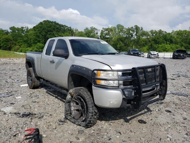 CHEVROLET SILVERADO 2010 1gcskse37az147124