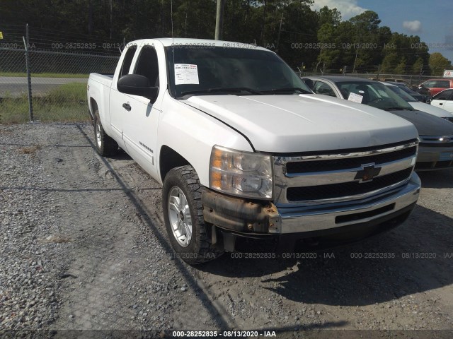 CHEVROLET SILVERADO 1500 2010 1gcskse39az277387