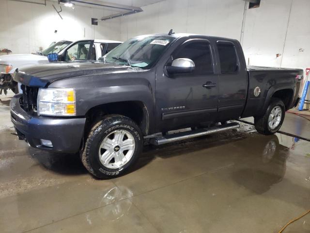 CHEVROLET SILVERADO 1500 2010 1gcskte30az183419