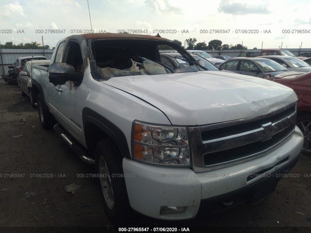 CHEVROLET SILVERADO 1500 2010 1gcskte30az288137