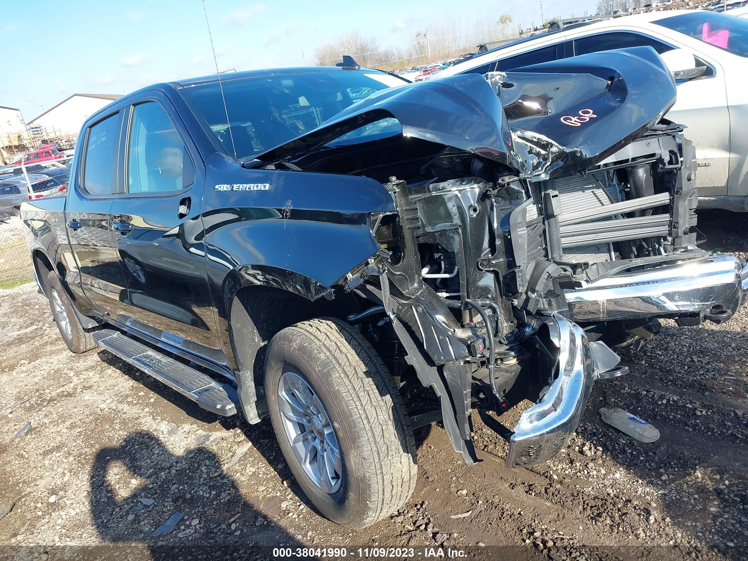 CHEVROLET SILVERADO 2023 1gcudded0pz317291