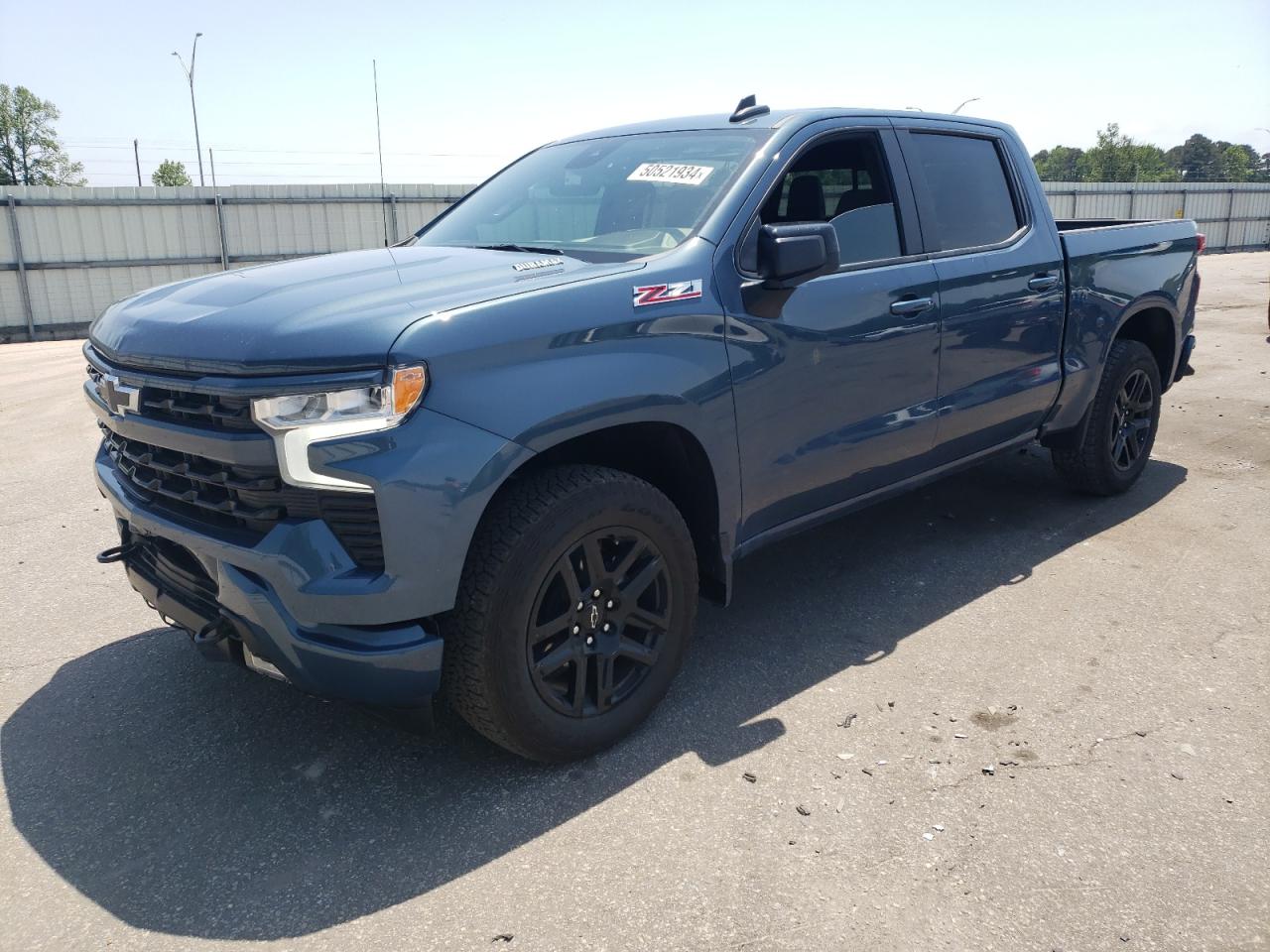 CHEVROLET SILVERADO 2024 1gcudee82rz227975