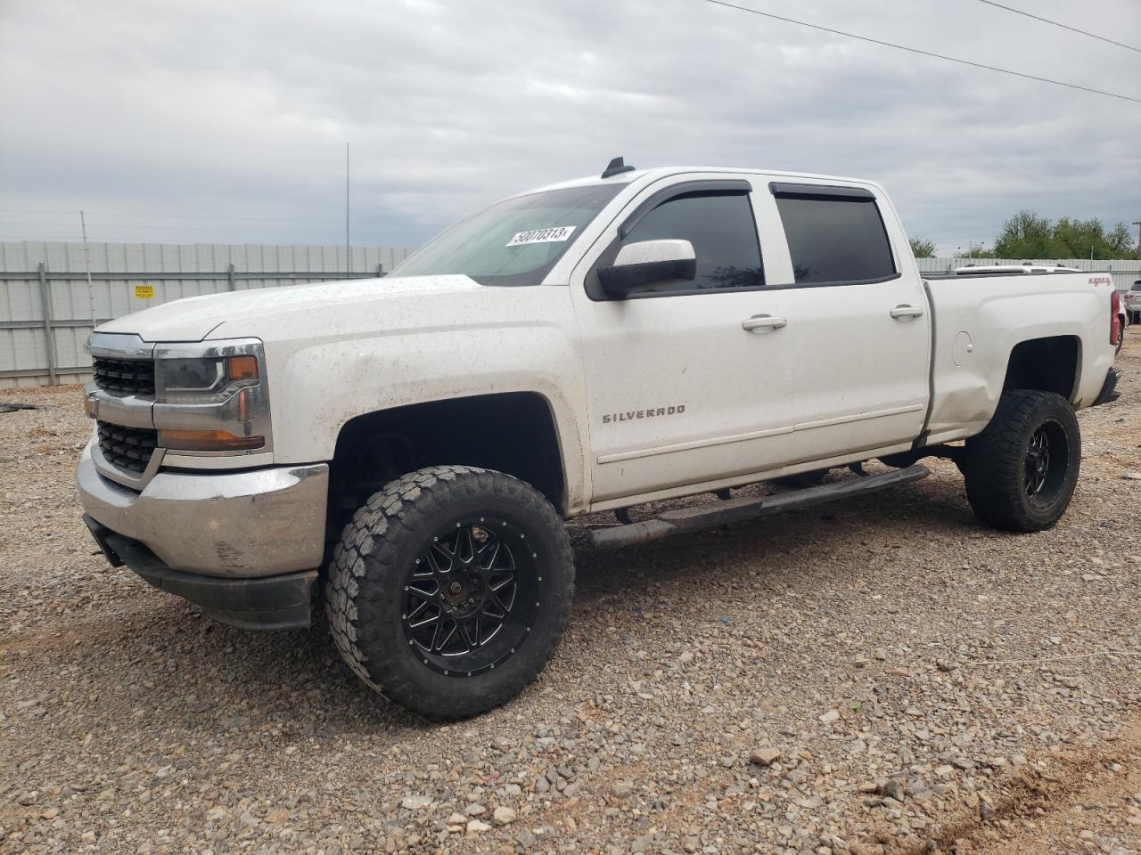 CHEVROLET SILVERADO 2017 1gcukrec3hf186807