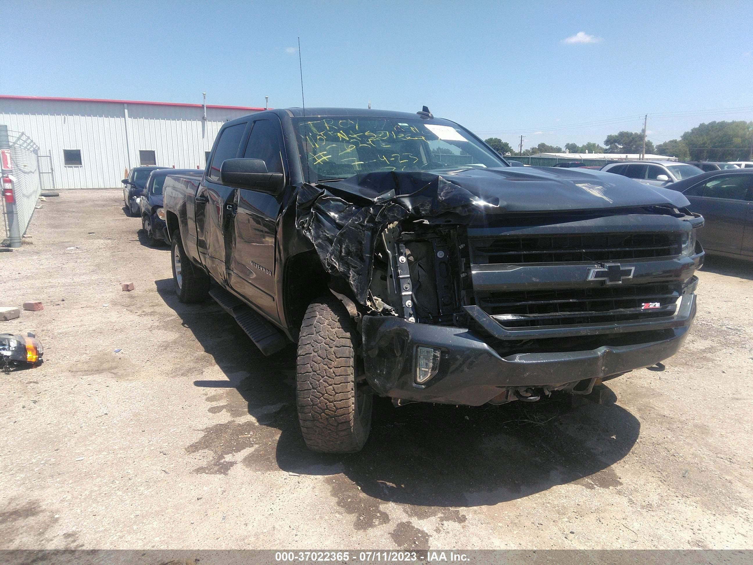 CHEVROLET SILVERADO 2018 1gcukrec3jf182522